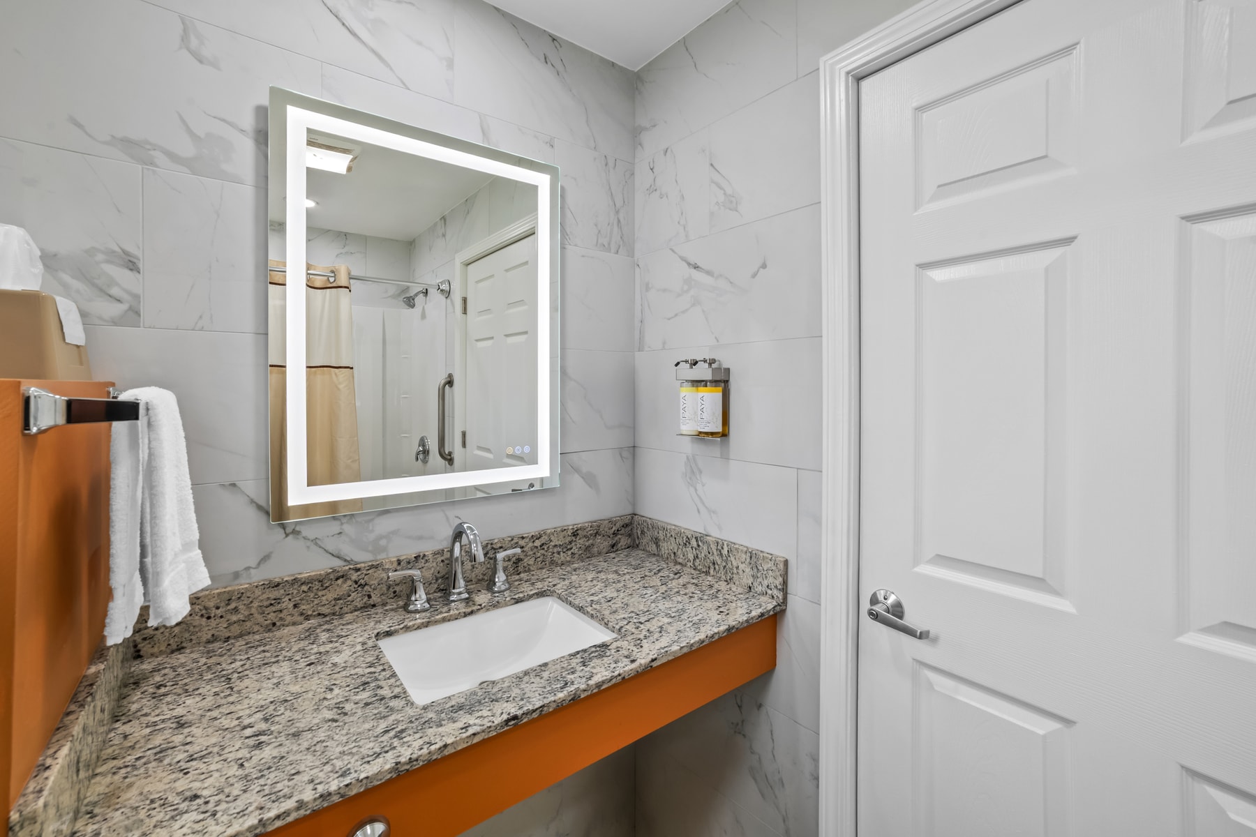 Private guest bathroom at Spring Water Inn