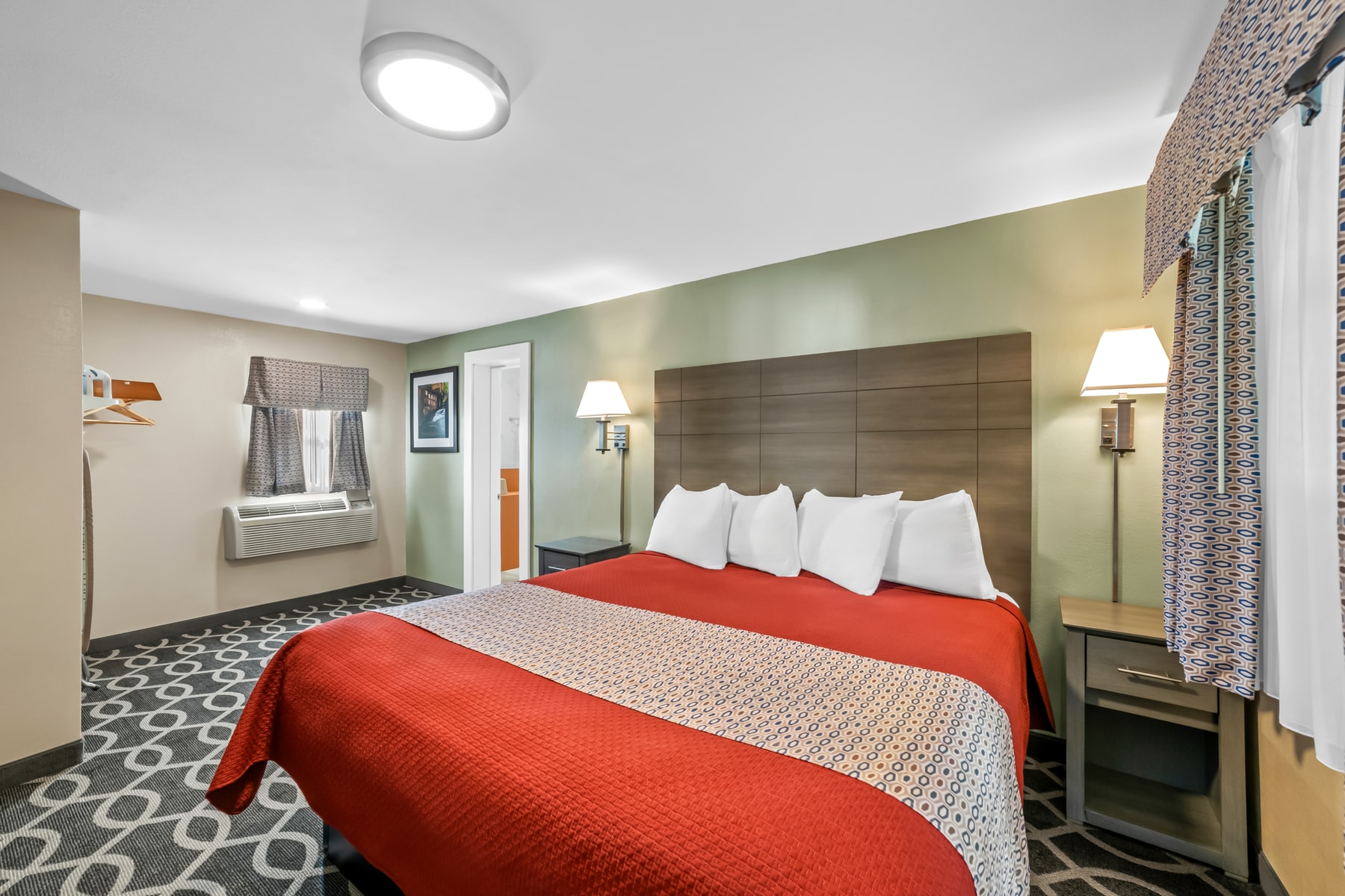 King guest room at Spring Water Inn